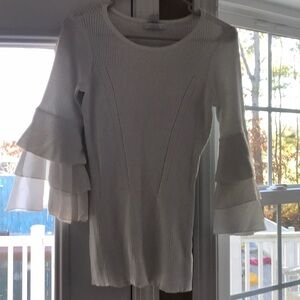 NWOT Stunning slim white sweater w flare sleeve M